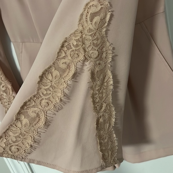 Blush pink BCBGMAXAZRIA romper/jumpsuit SIZE 0 - Picture 4 of 10